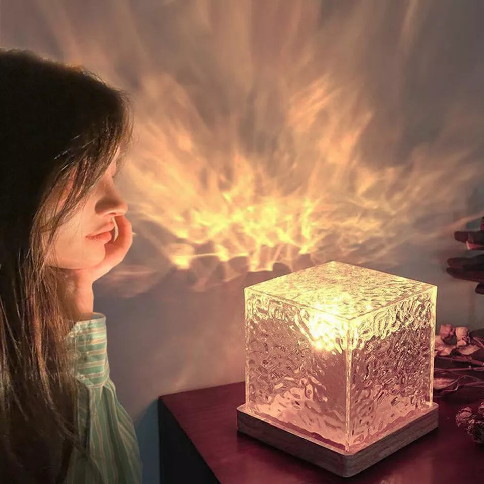 Dynamic Rotating Crystal Water Lamp